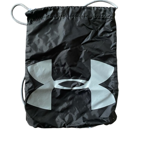 Under Armour Drawstring Bag/Backpack 13x17 - Picture 3 of 6